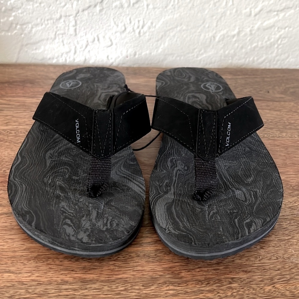 NWOT Volcom Victor Sandal - Picture 5 of 14